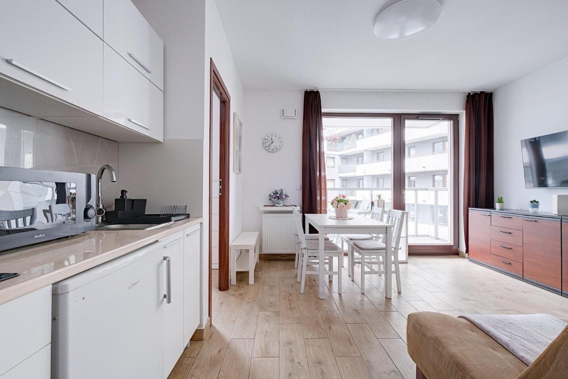 Appartement 2 Bedroom Balcony Ac Arkadia Shopping Mall