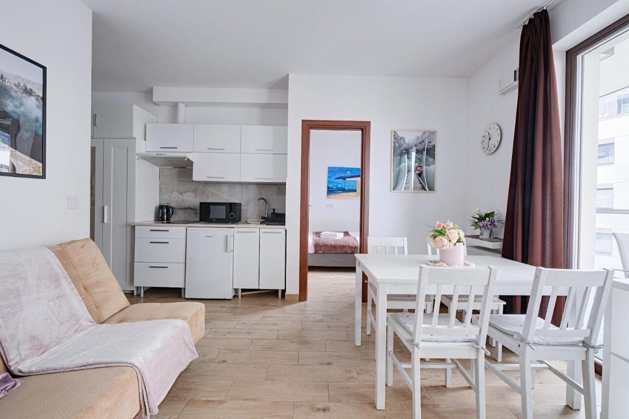 2 Bedroom Balcony Ac Arkadia Shopping Mall Warschau